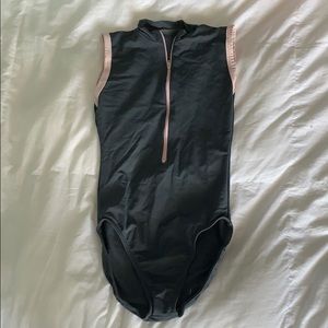 Extra small Eurotard leo with zip front